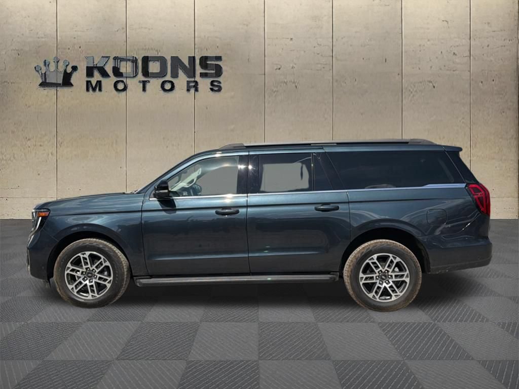 New 2025 Ford Expedition Max Active AWD/4WD image 4