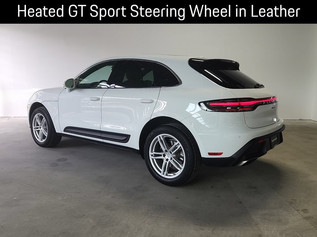 Certified 2026 Porsche Macan AWD/4WD image 3