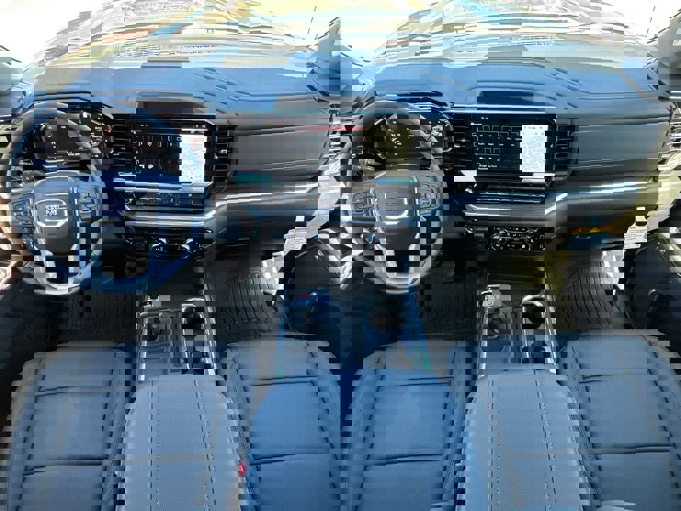 Used 2026 GMC Sierra 1500 SLT w/ SLT Premium Plus Package image 21