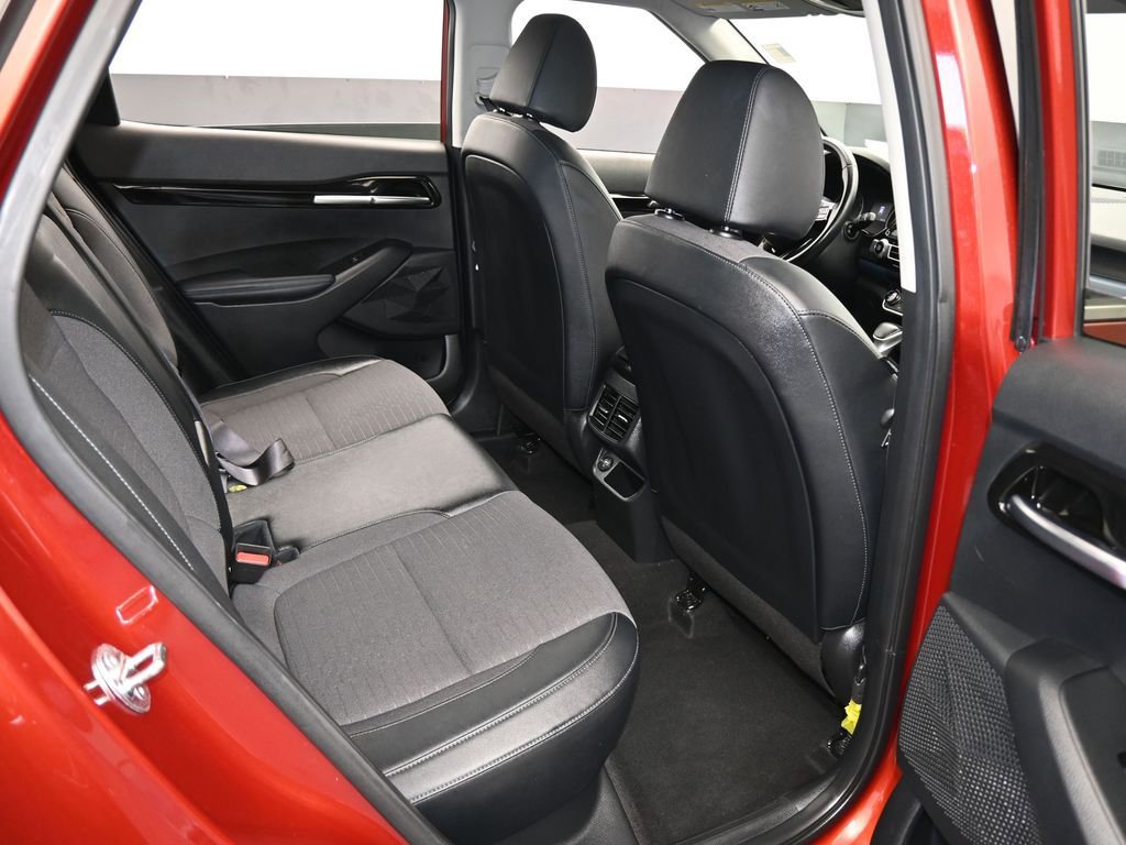Used 2023 Kia Seltos S image 35