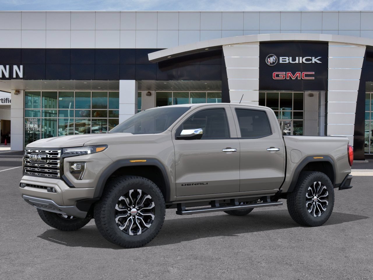 New 2026 GMC Canyon Denali w/ LPO, Black Badging Package AWD/4WD image 2