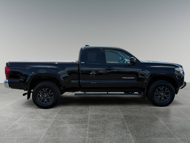 Certified 2022 Toyota Tacoma SR5 w/ SR5 Appearance Package (SM) AWD/4WD image 6