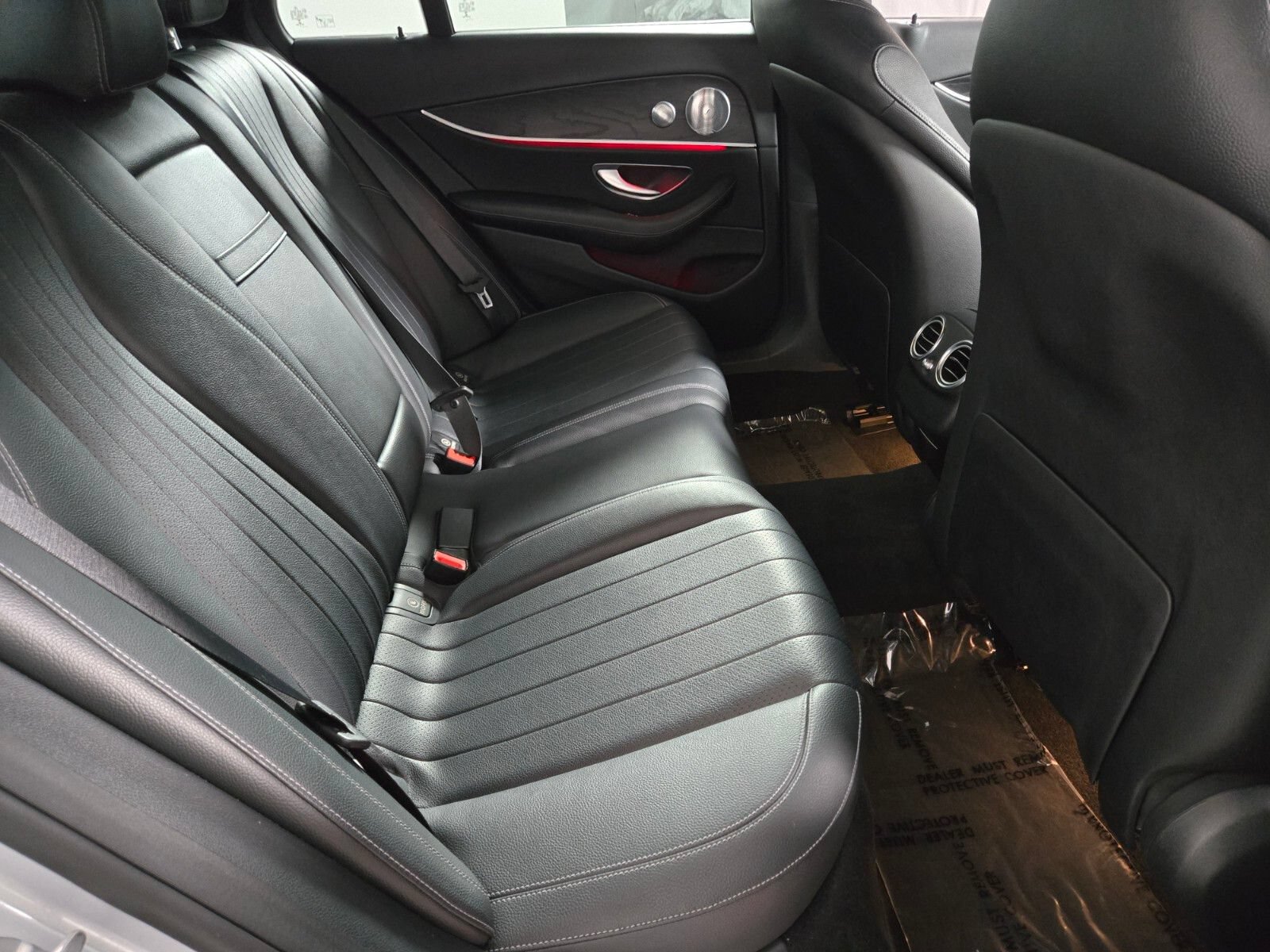 Used 2017 Mercedes-Benz E 300 image 18