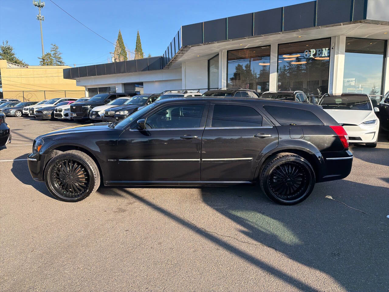 Used 2006 Dodge Magnum R/T w/ Protection Group image 2