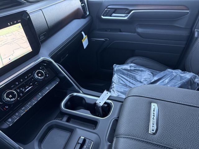New 2026 GMC Sierra 2500 Denali w/ Denali Reserve Package image 24