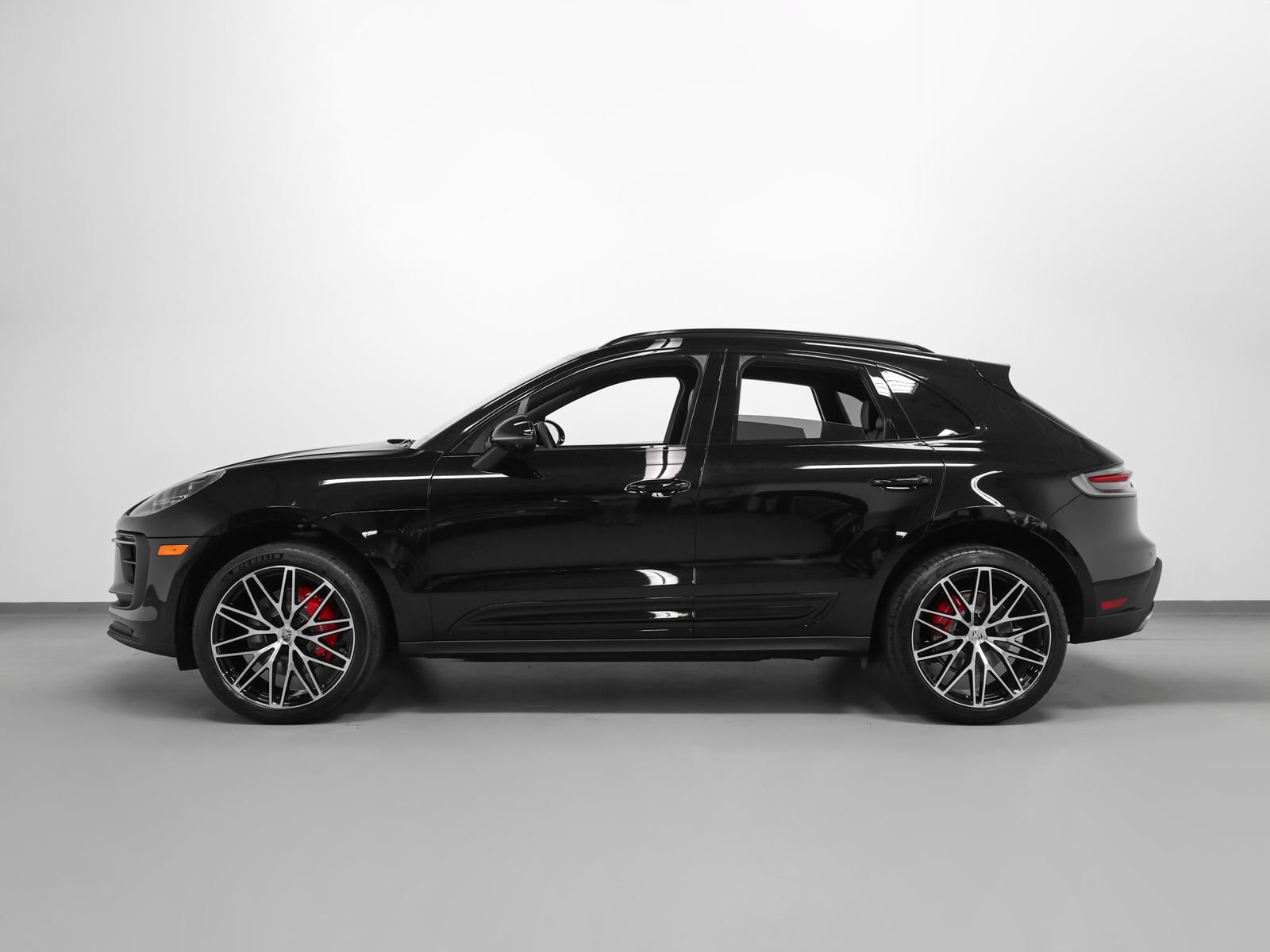 New 2026 Porsche Macan S AWD/4WD image 2