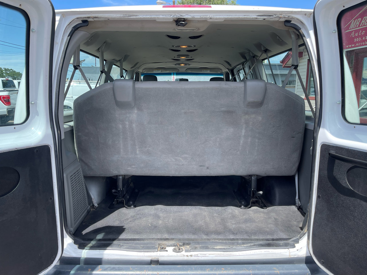 Used 2013 Ford E-350 and Econoline 350 XL image 11