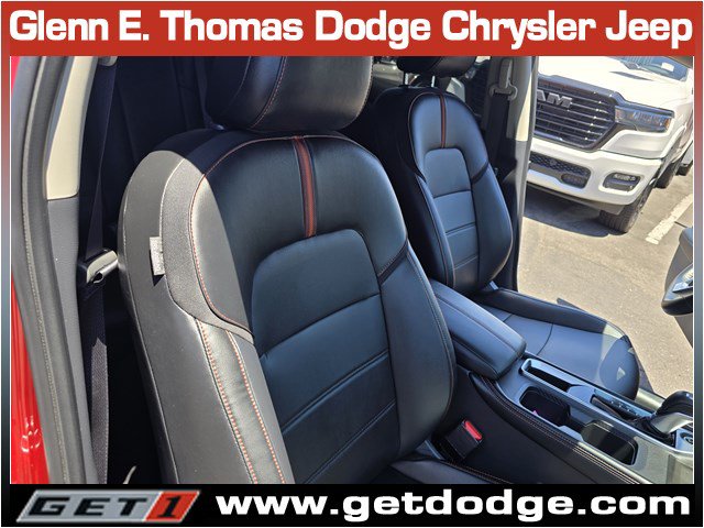 Used 2024 Nissan Sentra SR w/ SR Premium Package FWD image 31