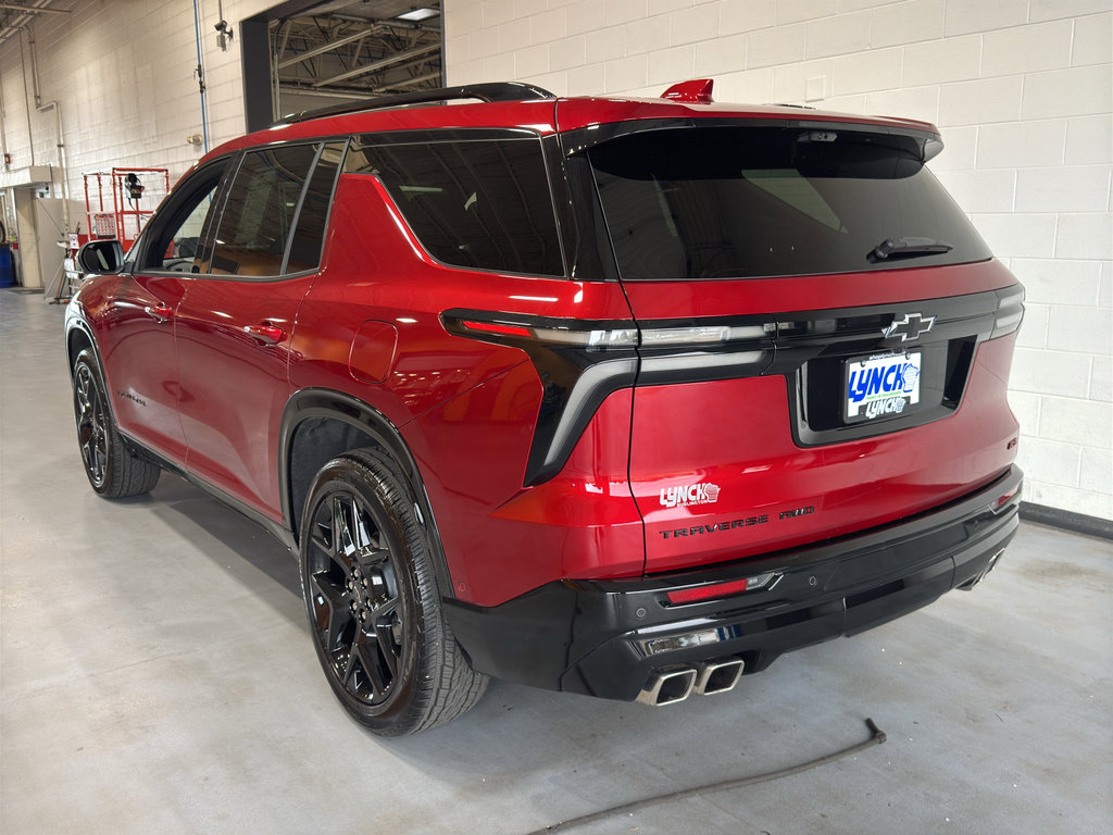Used 2024 Chevrolet Traverse RS AWD/4WD image 3
