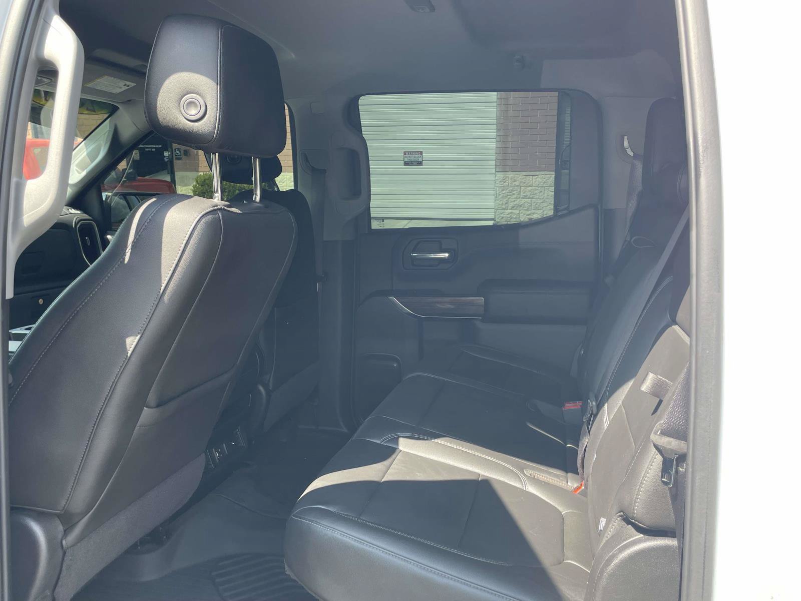Used 2020 Chevrolet Silverado 1500 LT w/ All-Star Edition AWD/4WD image 3