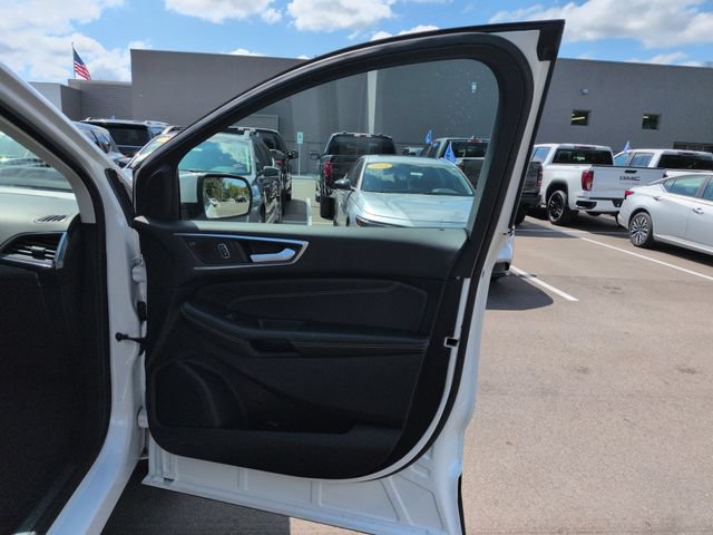 Certified 2024 Ford Edge Titanium w/ Equipment Group 301A AWD/4WD image 14