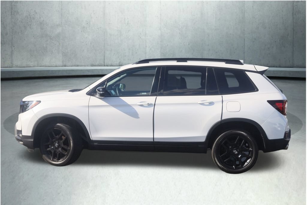 Used 2024 Honda Passport Black Edition image 15