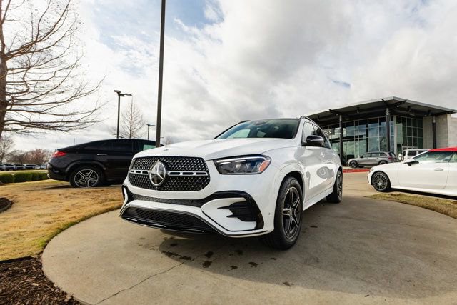 Certified 2024 Mercedes-Benz GLE 450e 4MATIC image 11