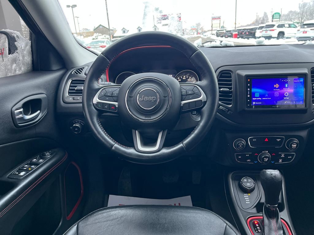 Used 2018 Jeep Compass Trailhawk w/ Cold Weather Group image 15