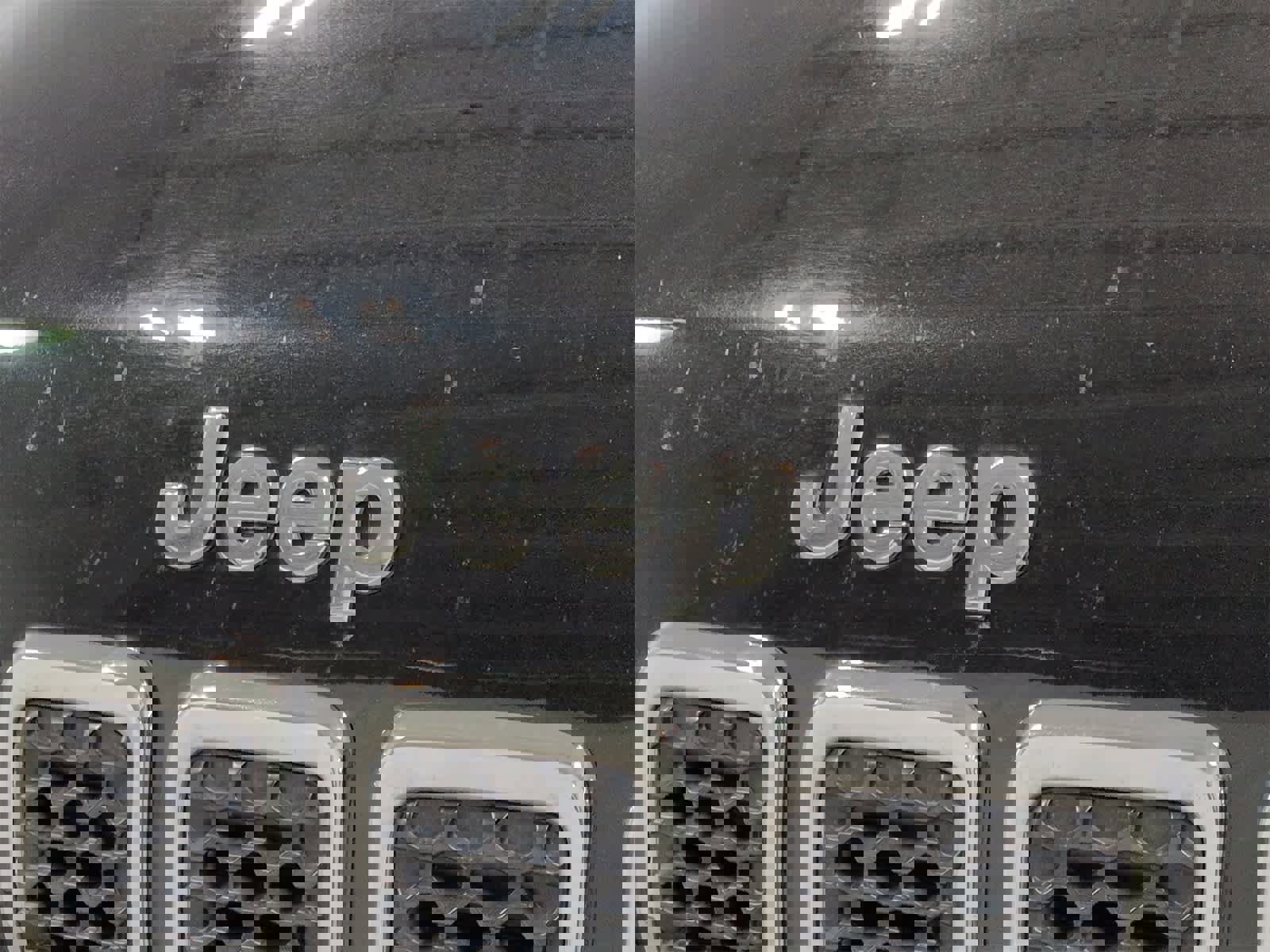 Used 2019 Jeep Cherokee Limited image 13