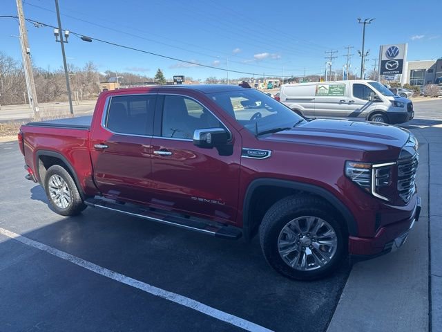 Used 2023 GMC Sierra 1500 Denali w/ Technology Package image 2