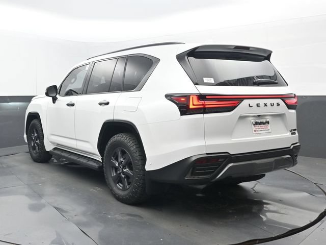 Used 2025 Lexus LX 700h Overtrail AWD/4WD image 3