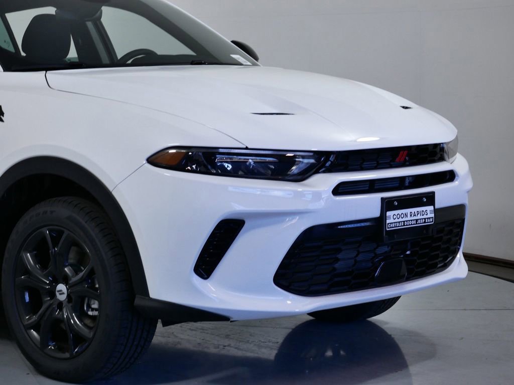 Used 2024 Dodge Hornet GT w/ GT Blacktop Package image 3