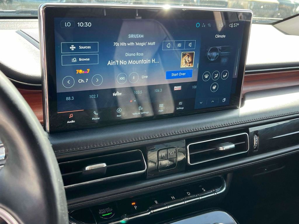 Used 2022 Lincoln Nautilus Reserve w/ Luxury Package image 22