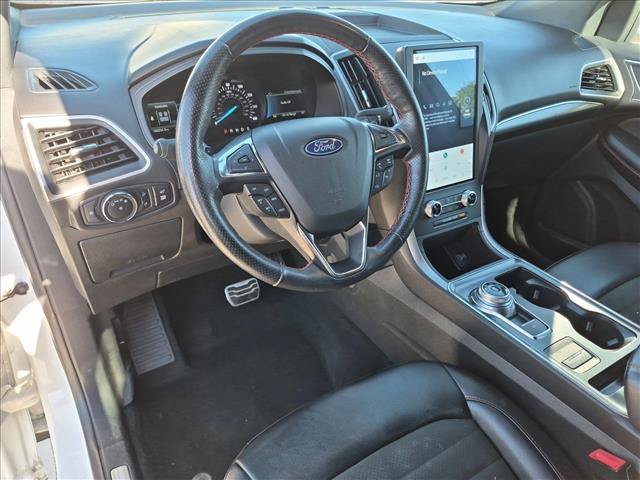 Certified 2022 Ford Edge ST-Line w/ Class II Trailer Tow Package AWD/4WD image 10