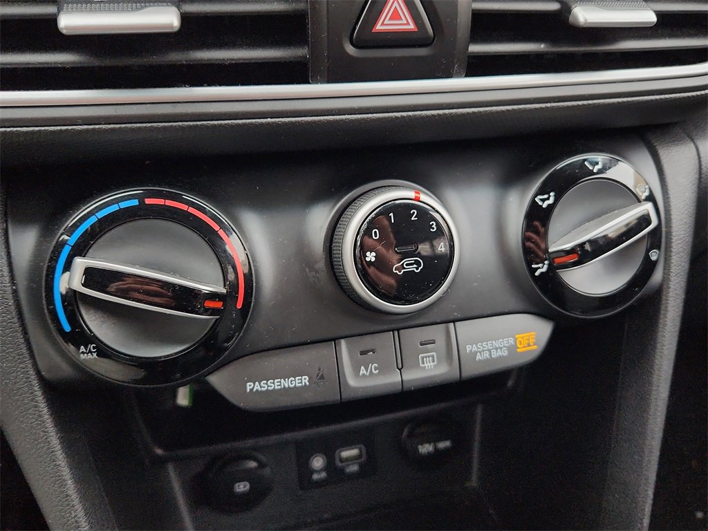 Used 2019 Hyundai Kona SEL image 23