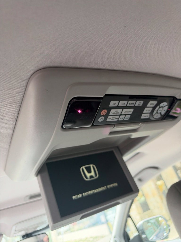 Used 2016 Honda Pilot Touring image 21