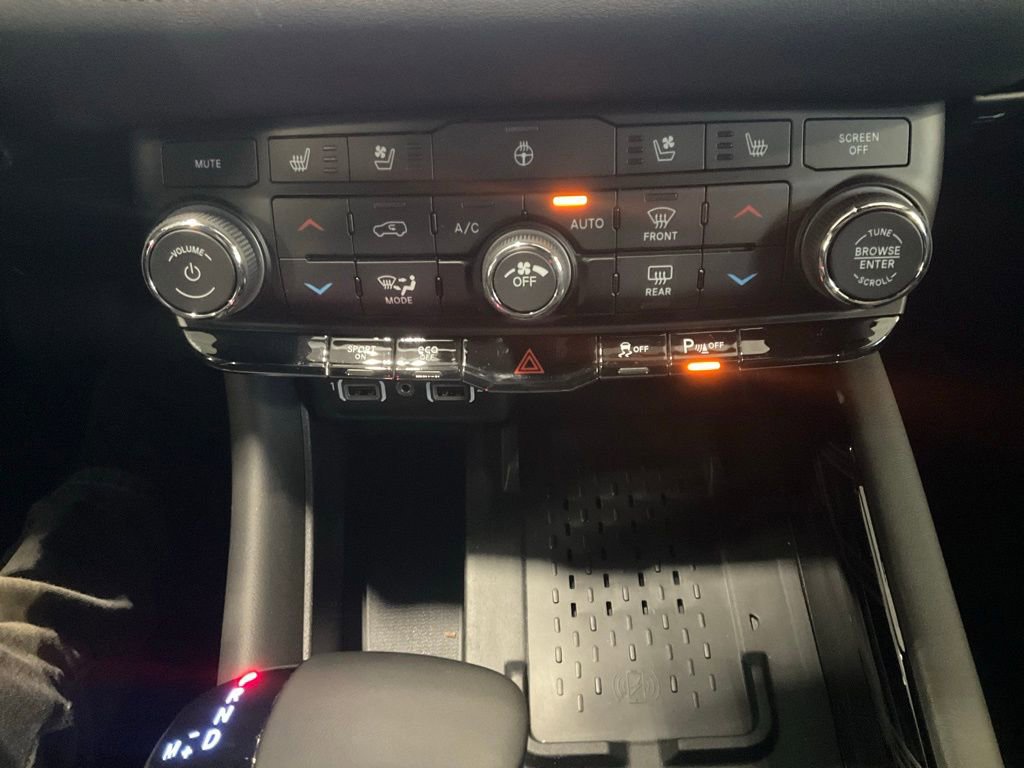 New 2026 Dodge Durango GT image 12