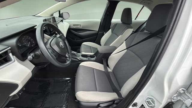 Used 2023 Toyota Corolla LE image 18