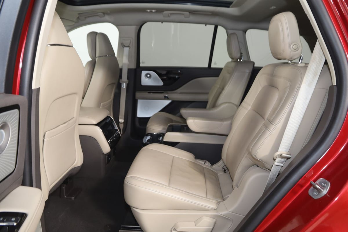 Used 2020 Lincoln Aviator Reserve w/ Equipment Group 202A AWD/4WD image 57