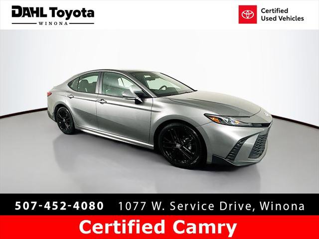 Certified 2025 Toyota Camry SE image 1