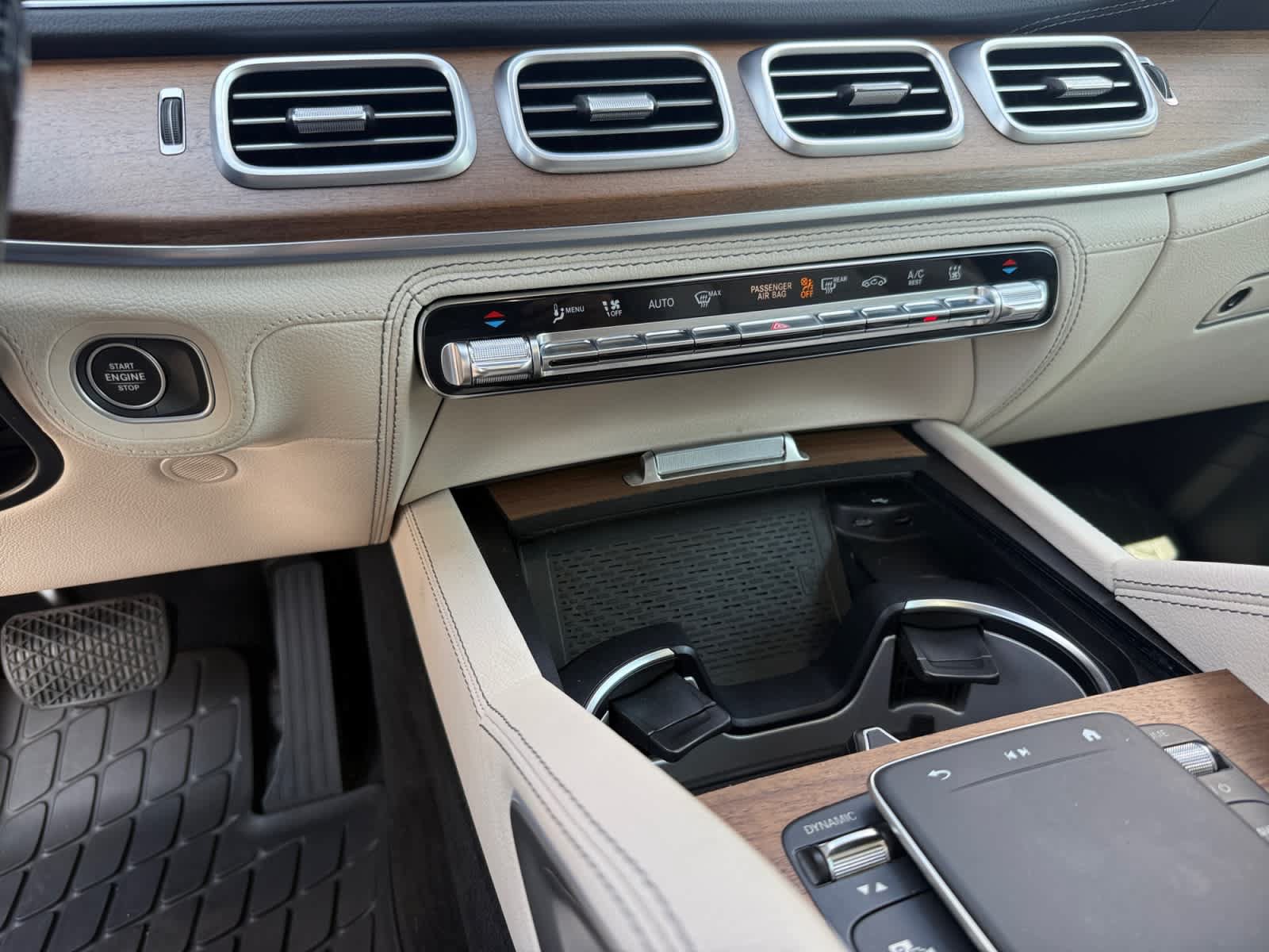 Certified 2024 Mercedes-Benz GLE 450e 4MATIC image 21