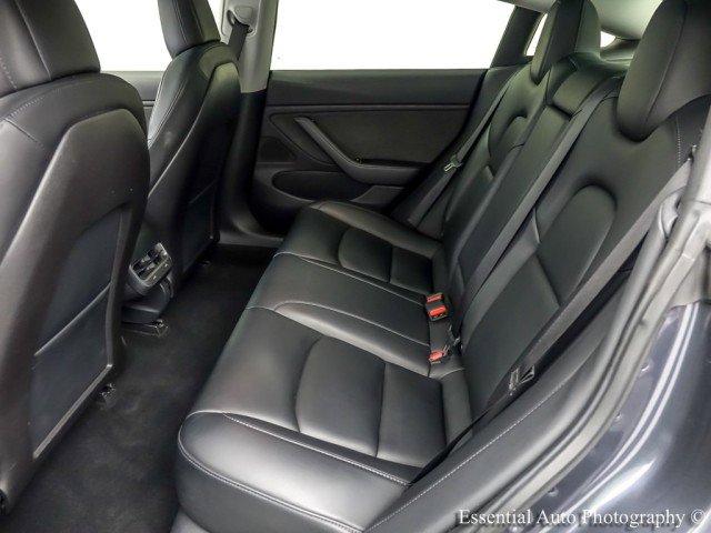 Used 2019 Tesla Model 3 Standard Range Plus image 13