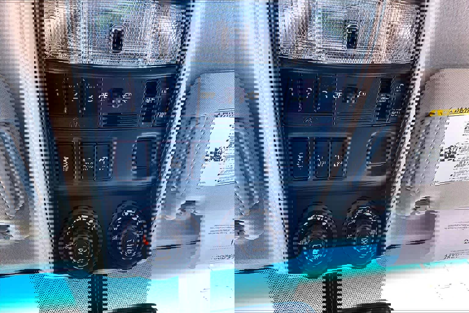 Used 2018 Toyota 4Runner TRD Off-Road image 32