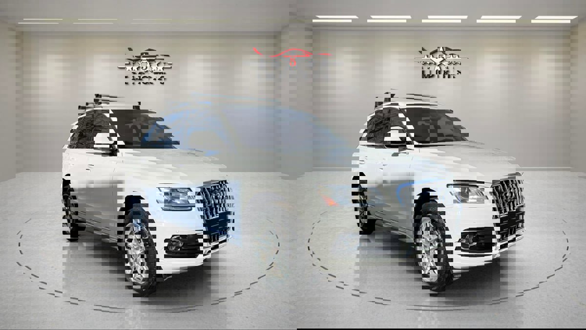 Used 2017 Audi Q5 2.0T Premium Plus w/ Technology Package image 7