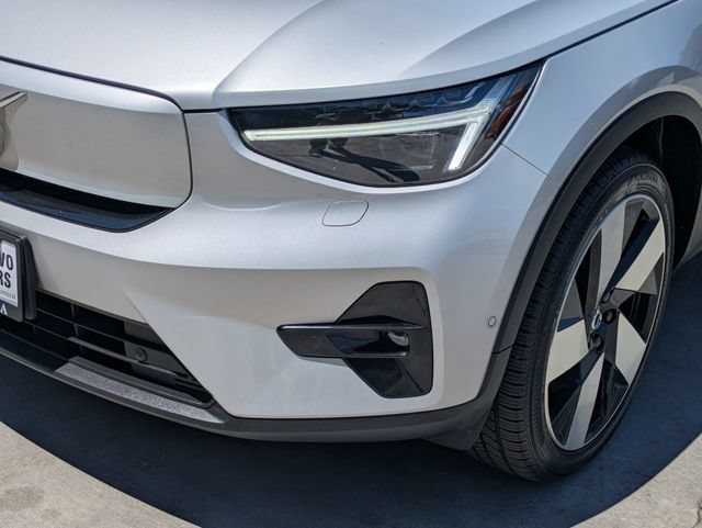 Certified 2023 Volvo C40 P8 Recharge Ultimate w/ Protection Package Premier AWD/4WD image 9