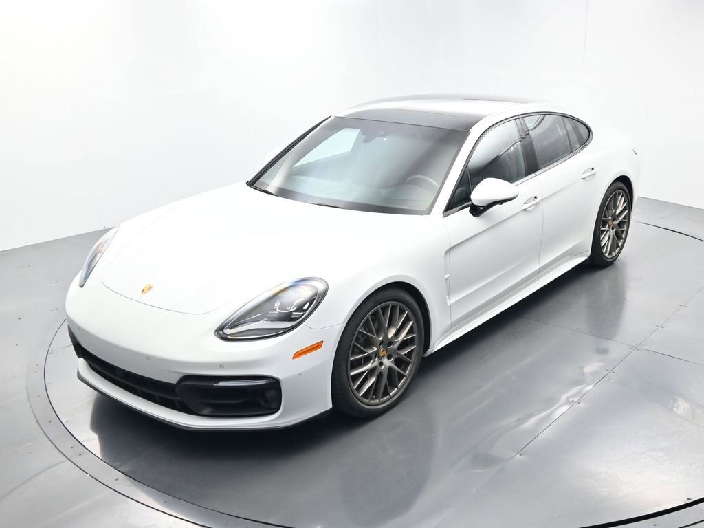 Certified 2023 Porsche Panamera Platinum Edition image 32