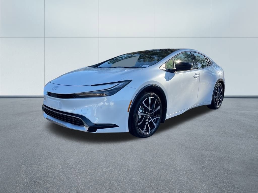 New 2026 Toyota Prius Plug-In Hybrid image 2