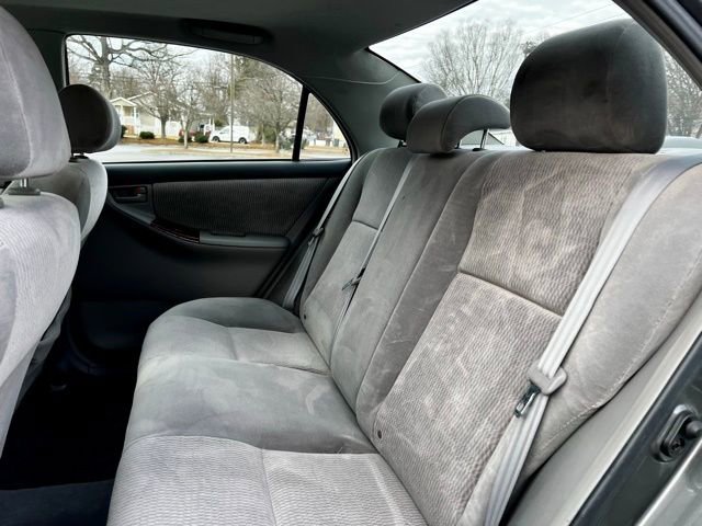 Used 2005 Toyota Corolla LE image 18