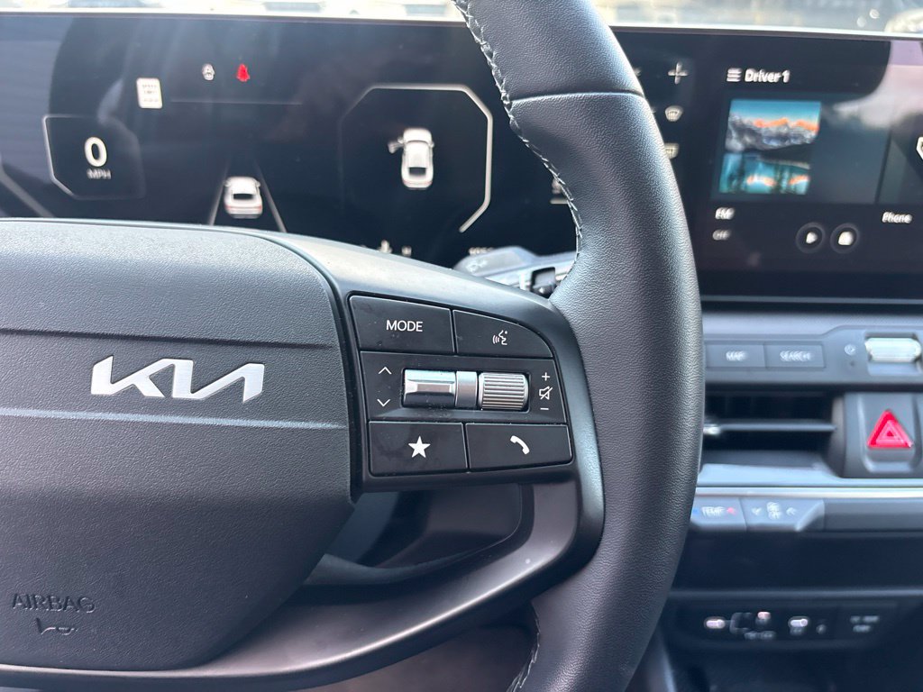 Used 2025 Kia K4 EX FWD image 22