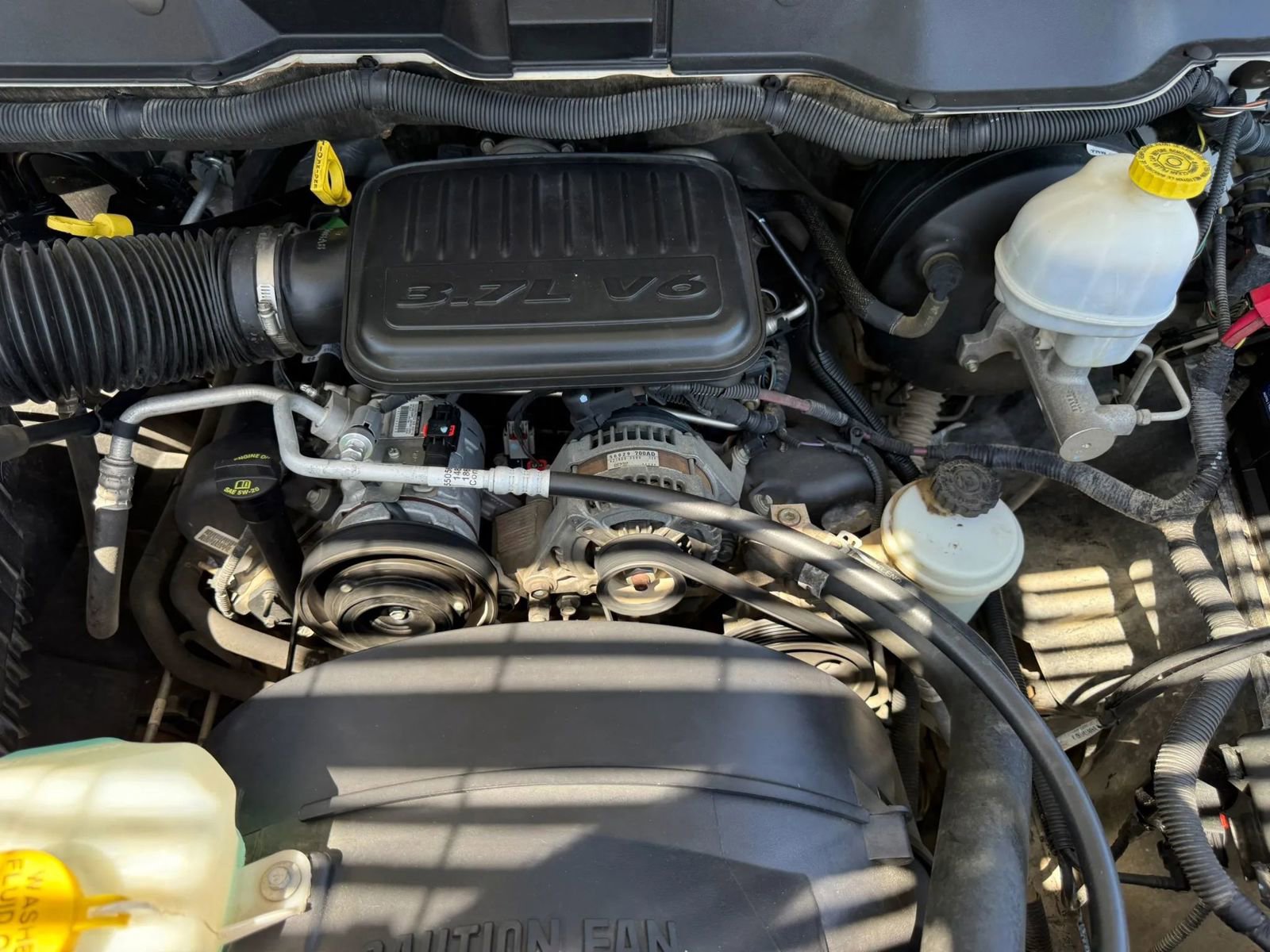 Used 2008 Dodge Ram 1500 Truck ST RWD image 29