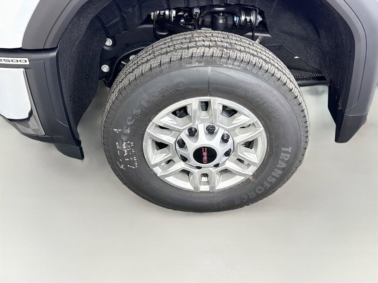 New 2026 GMC Sierra 2500 SLE w/ SLE Value Package; AWD/4WD image 23