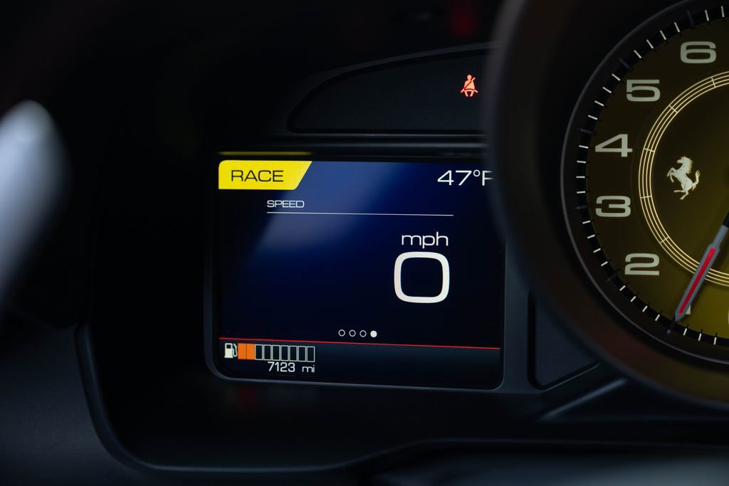 Certified 2021 Ferrari F8 Tributo image 43