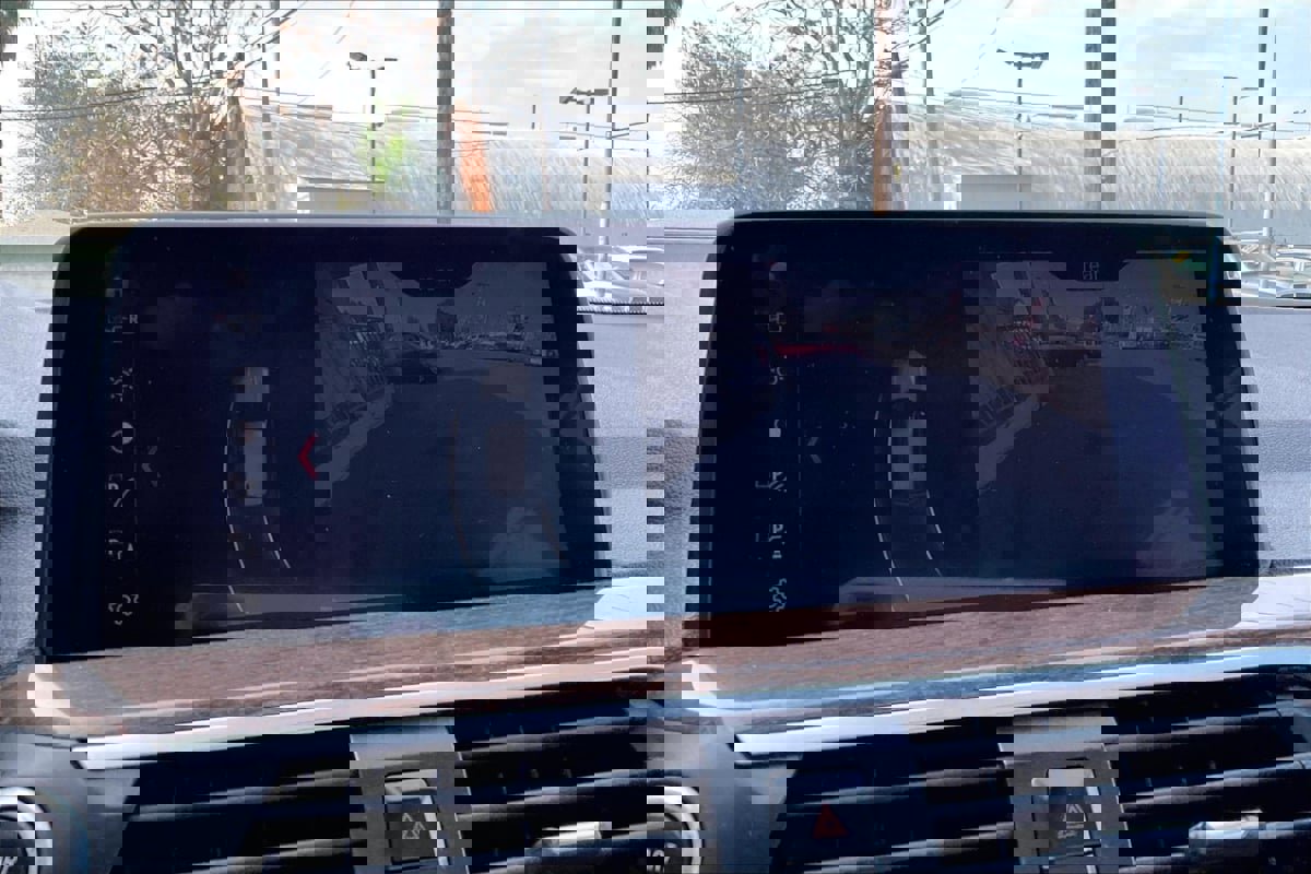 Used 2019 BMW X3 xDrive30i w/ Driving Assistance Package image 21