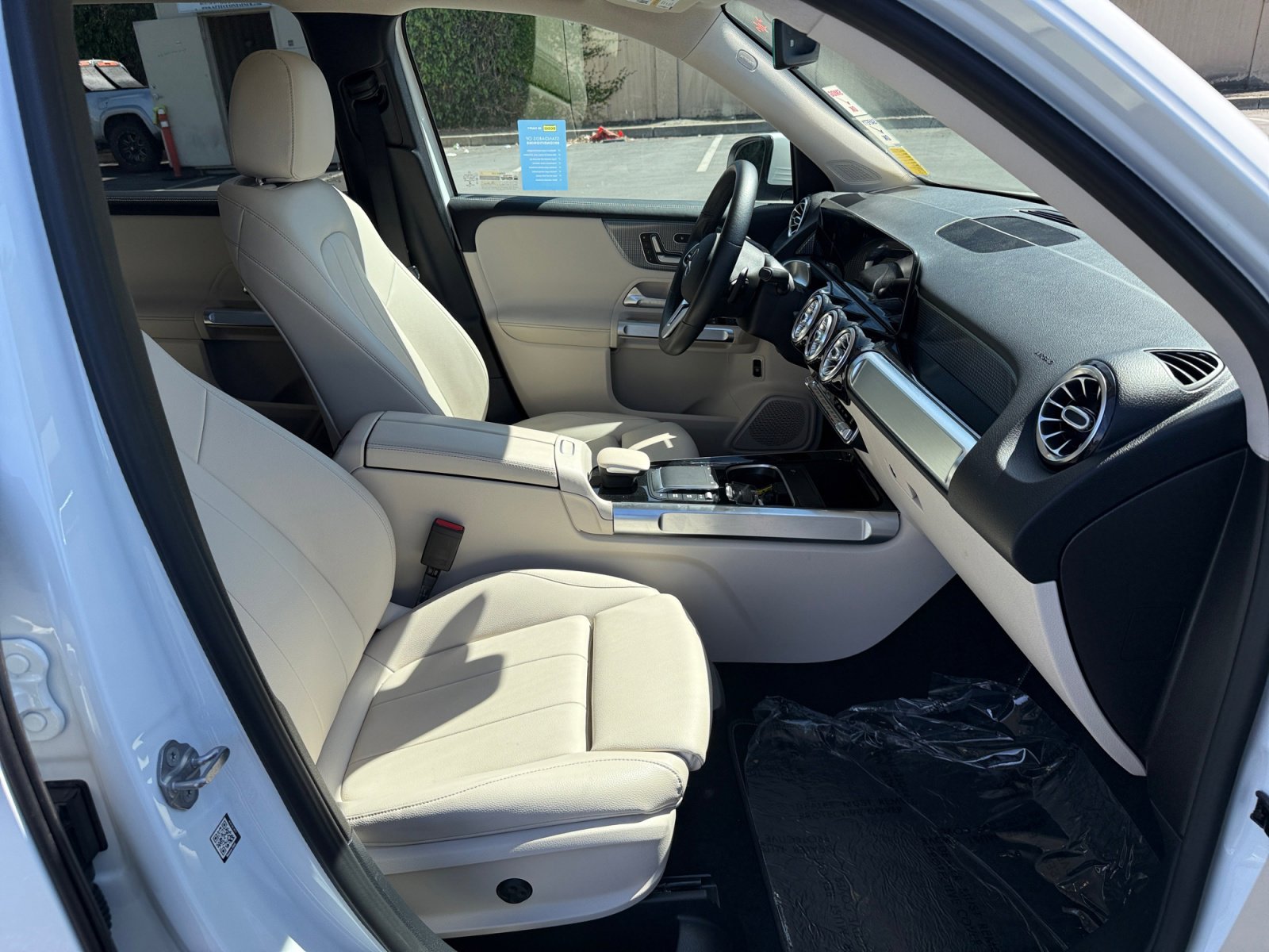 Used 2021 Mercedes-Benz GLB 250 image 20