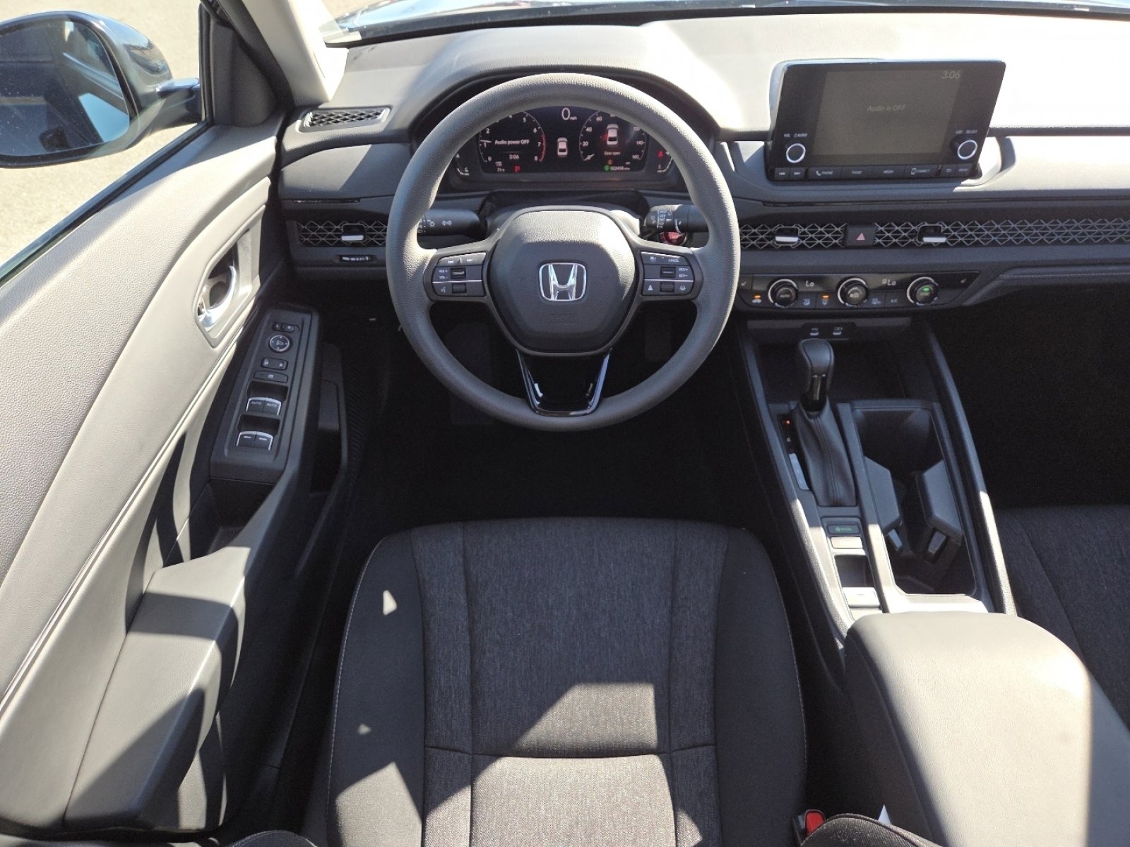 Used 2023 Honda Accord EX image 25