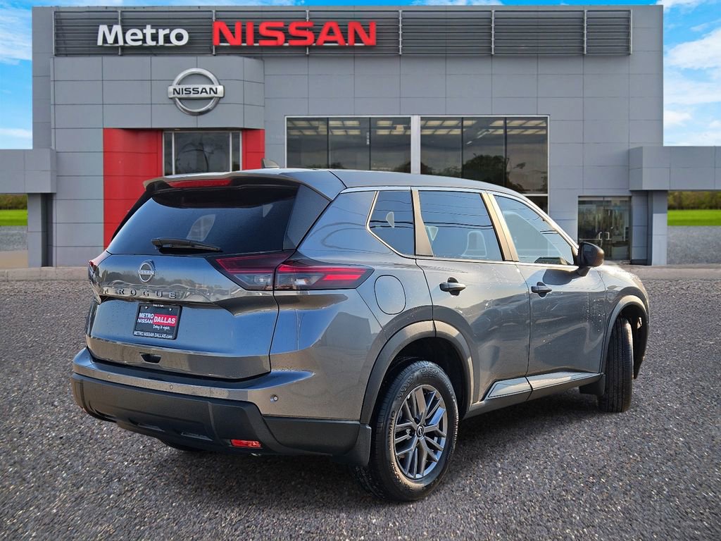 New 2026 Nissan Rogue S image 3