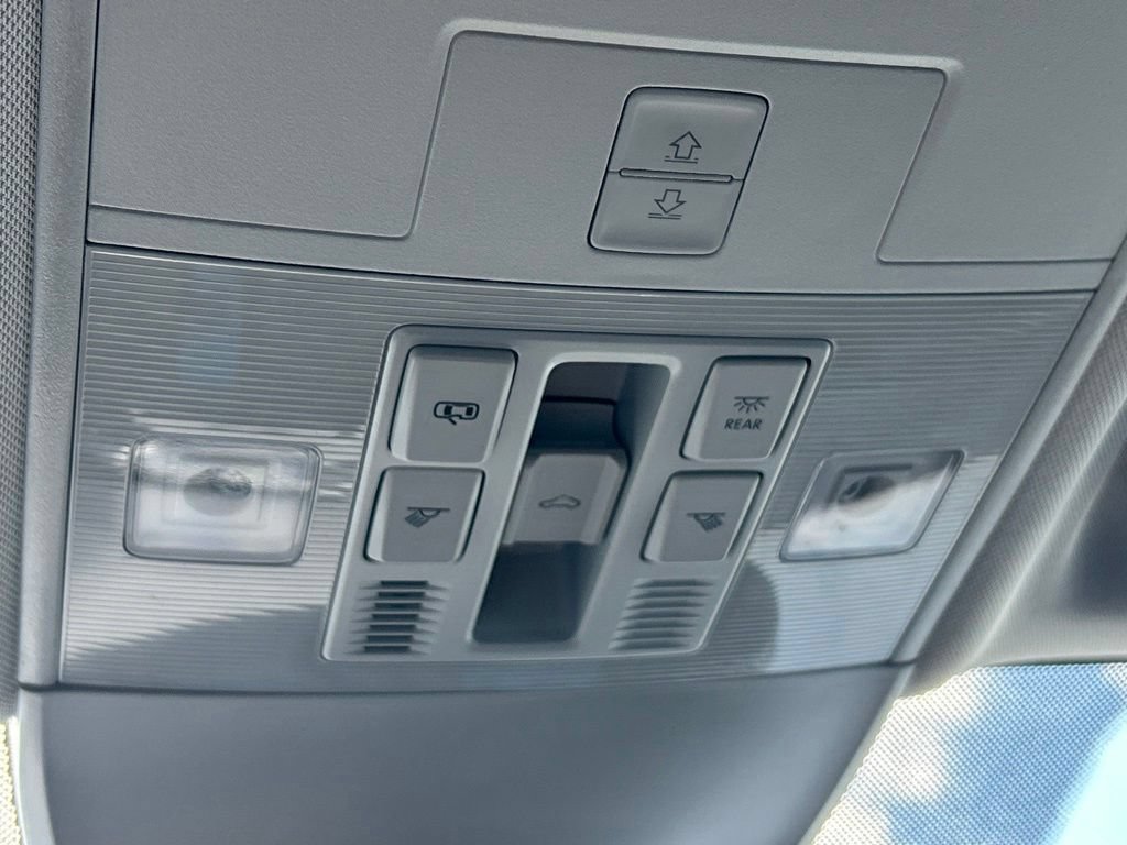 New 2026 Volkswagen Taos SEL AWD/4WD image 41
