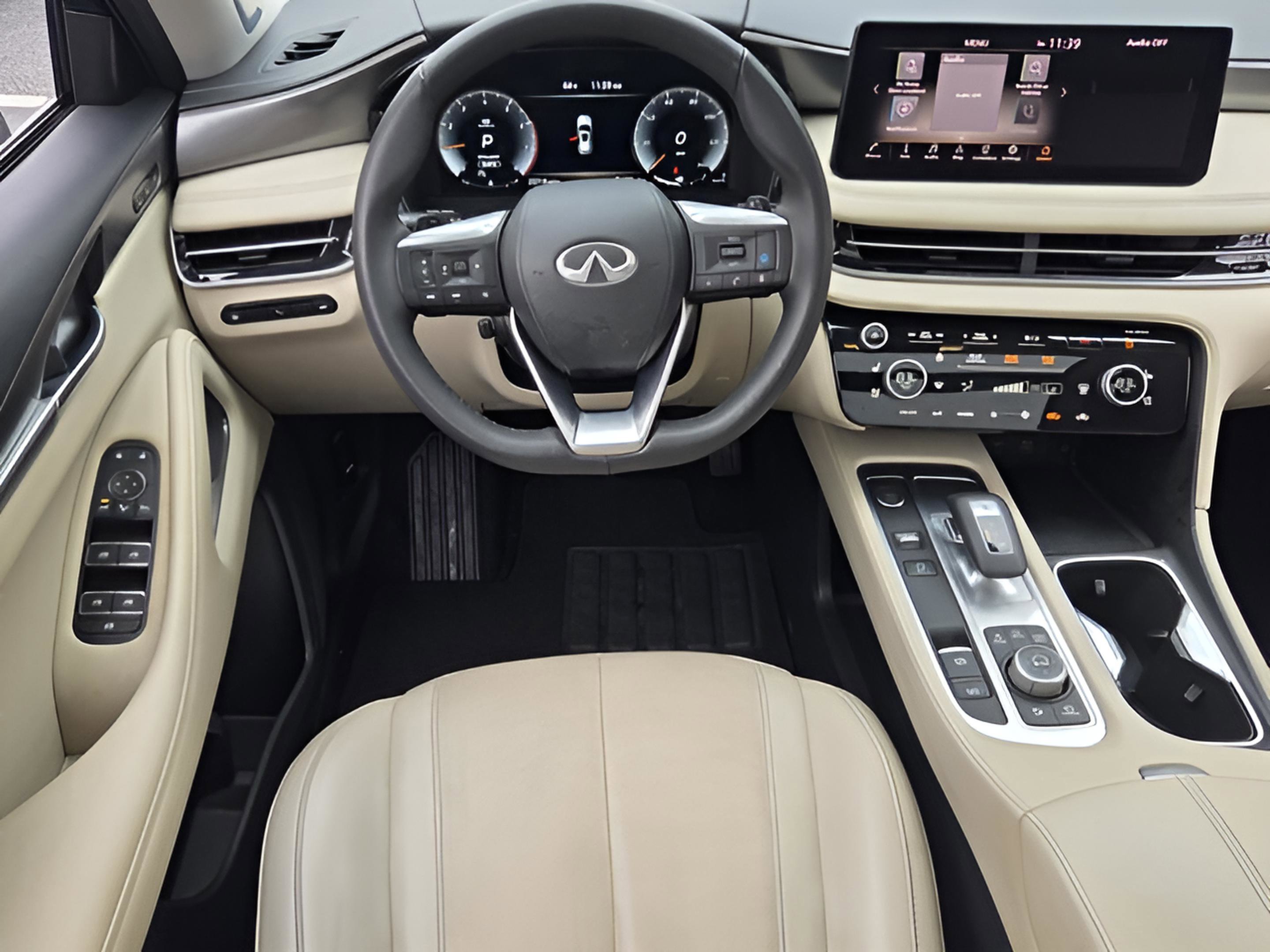 Used 2025 INFINITI QX60 Luxe w/ Vision Package image 17