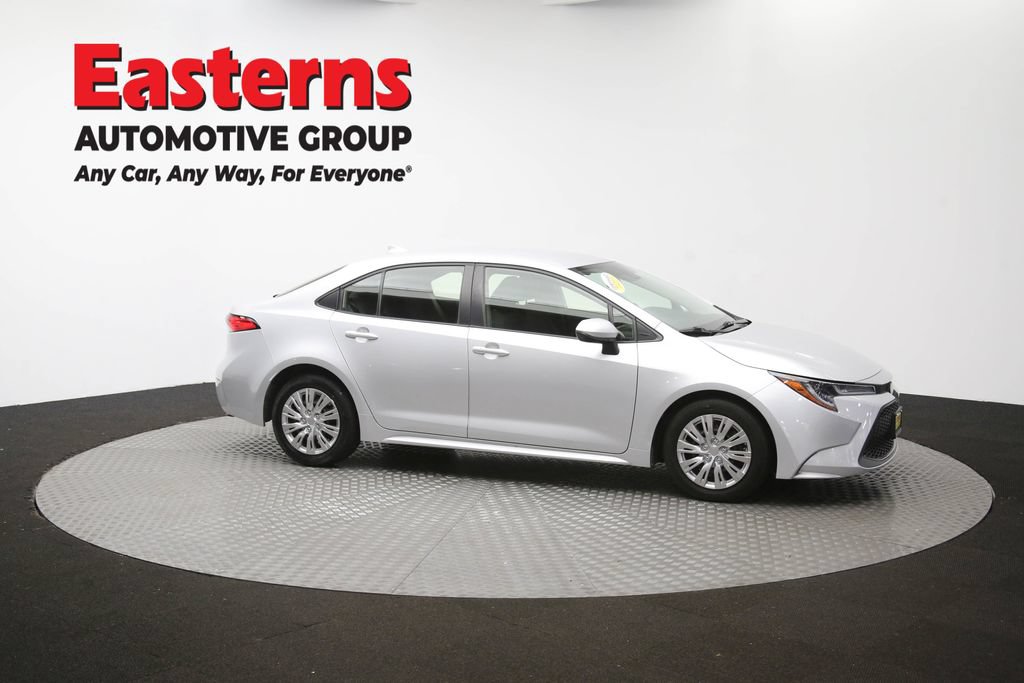 Used 2022 Toyota Corolla LE FWD image 47