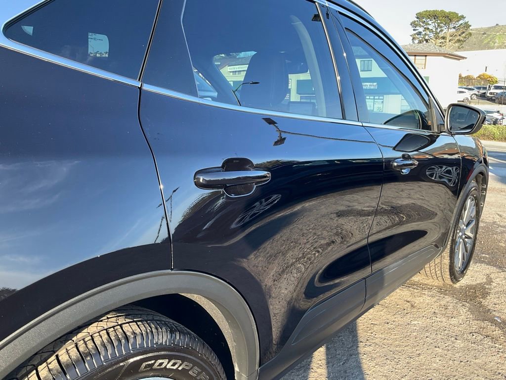 Used 2021 Ford Escape Titanium image 83